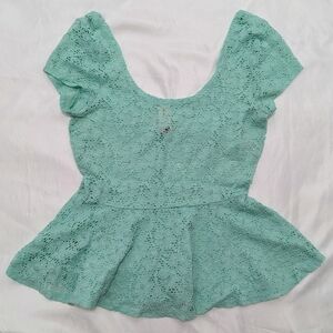 No Boundaries Women's Medium 7-9 Bright Teal Blue Lace Short Sleeve Peplum Top